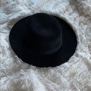 UO Black Hat